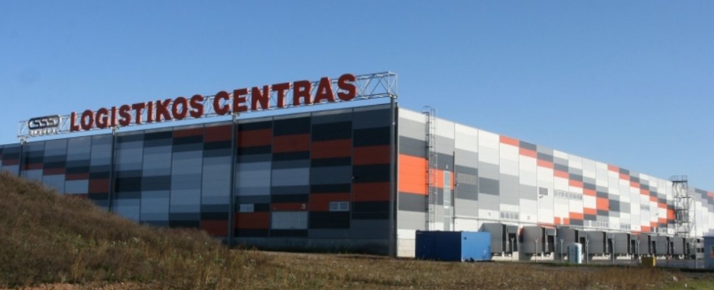  Senukų logistikos centras 